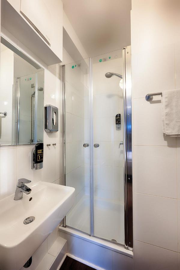 Hotel West Hambourg Extérieur photo