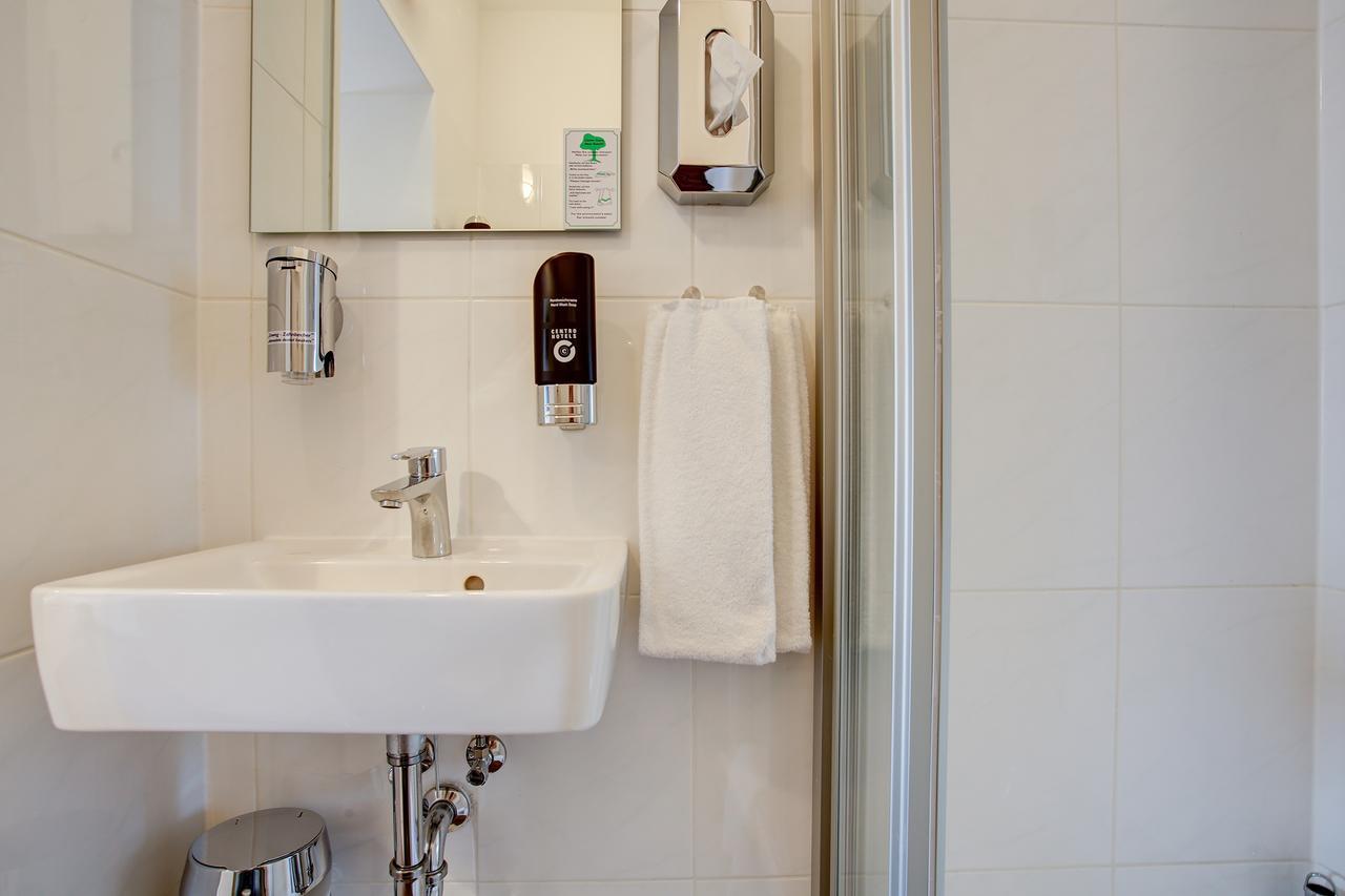 Hotel West Hambourg Extérieur photo